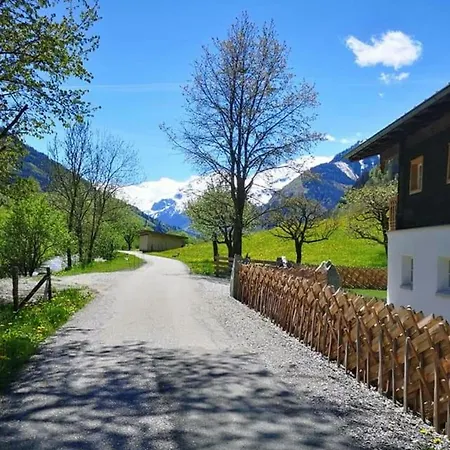Appartement Manuela 9 By Smr - Close To And Gondola Rauris
